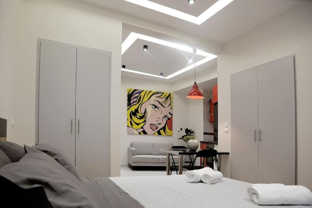 Apartment At Eksarhia Center Афины Экстерьер фото